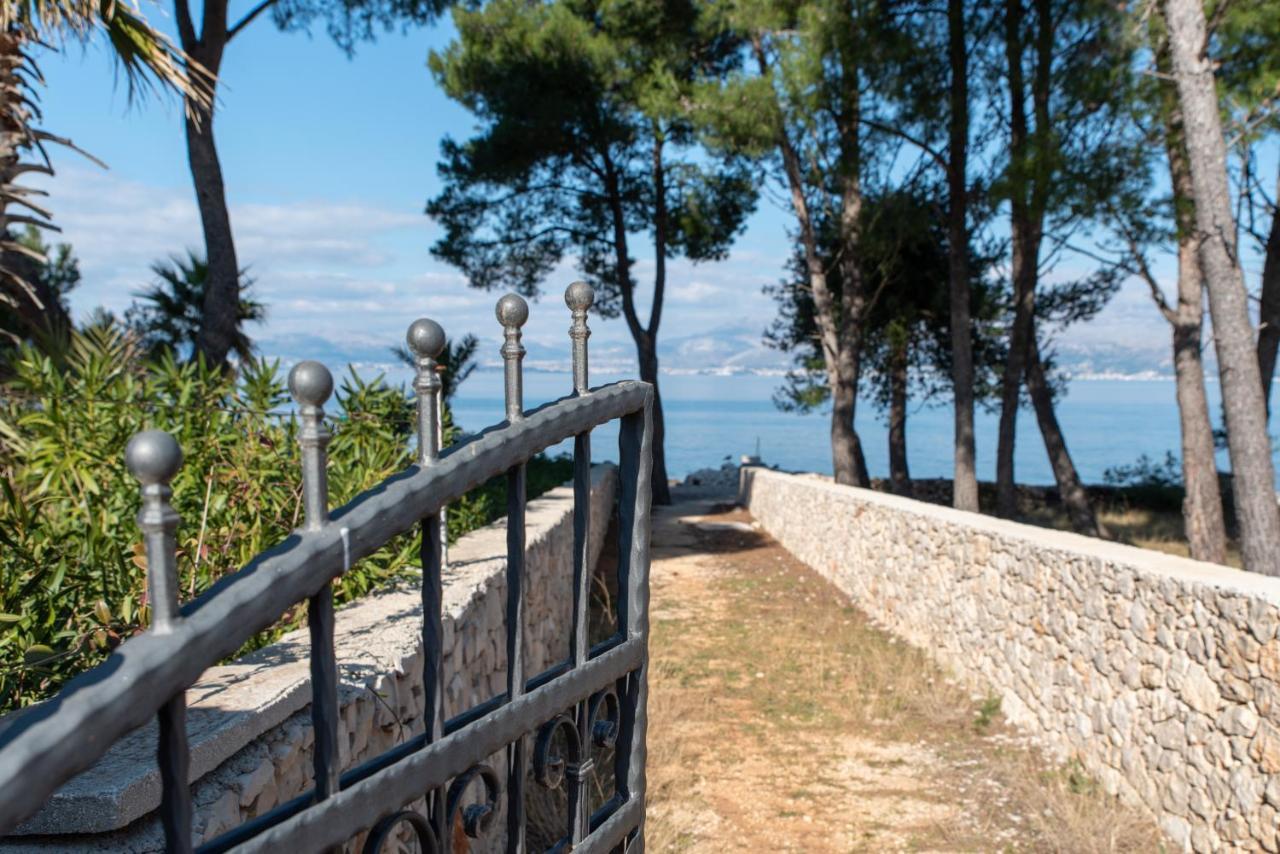 Villa Mista Сутиван Екстериор снимка