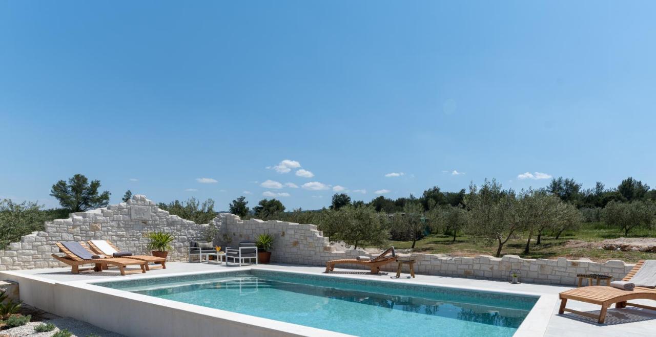 Villa Mista Сутиван Екстериор снимка