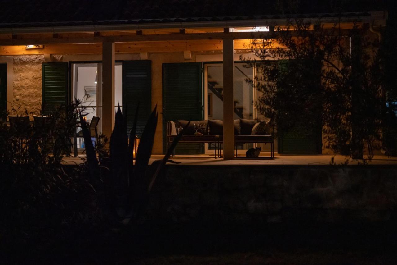 Villa Mista Сутиван Екстериор снимка
